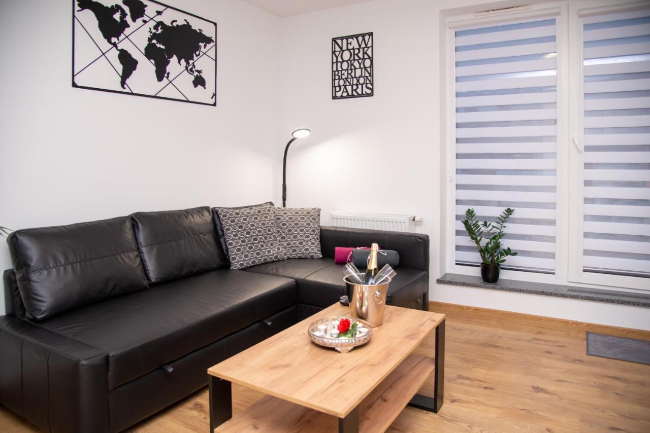 Maya'S Flats & Resorts 49 - Spacious 3 Rooms Apartment In Szafarnia Гданьск Экстерьер фото