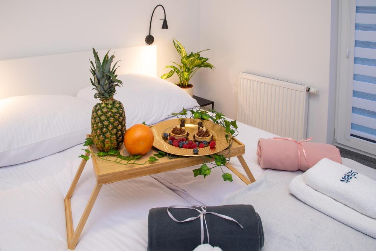 Maya'S Flats & Resorts 49 - Spacious 3 Rooms Apartment In Szafarnia Гданьск Экстерьер фото