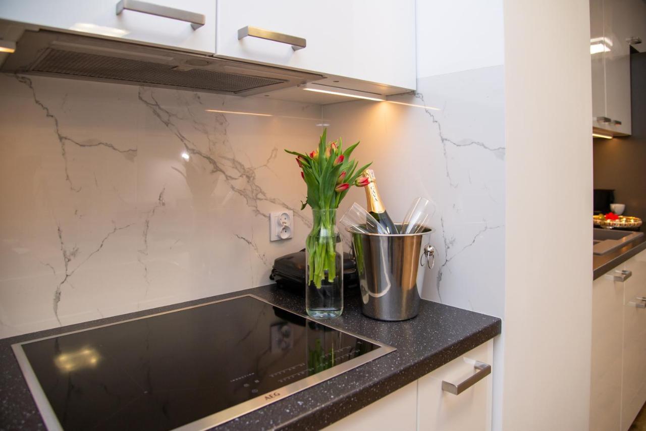 Maya'S Flats & Resorts 49 - Spacious 3 Rooms Apartment In Szafarnia Гданьск Экстерьер фото